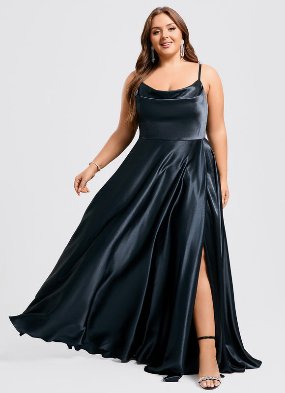 Robe Satinée Élégante Fendue Nuit - gallery 6