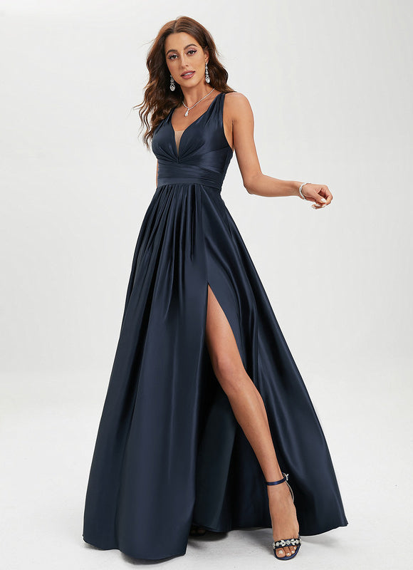 Robe Satinée Élégante Fendue Col V - gallery 2