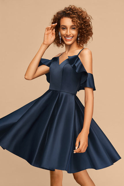 Robe Trapèze Satinée Éclatante Nuit