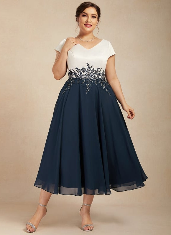 Robe Élégante Col V Satinée Chic - gallery 6