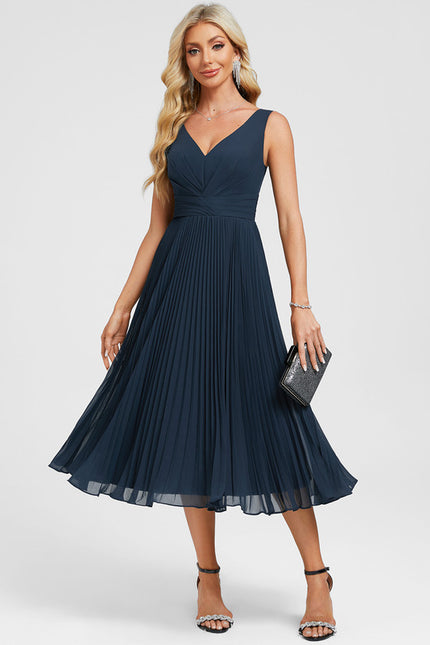 Robe Plissée Élégante Col V
