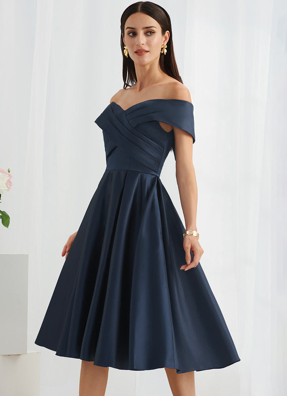 Robe Satinée Épaule Dénudée Élégante - gallery 3