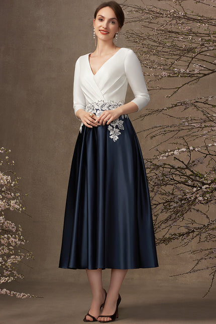 Robe Élégante Satinée Col V Floral - gallery 3
